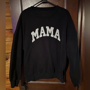 Mama Crewneck